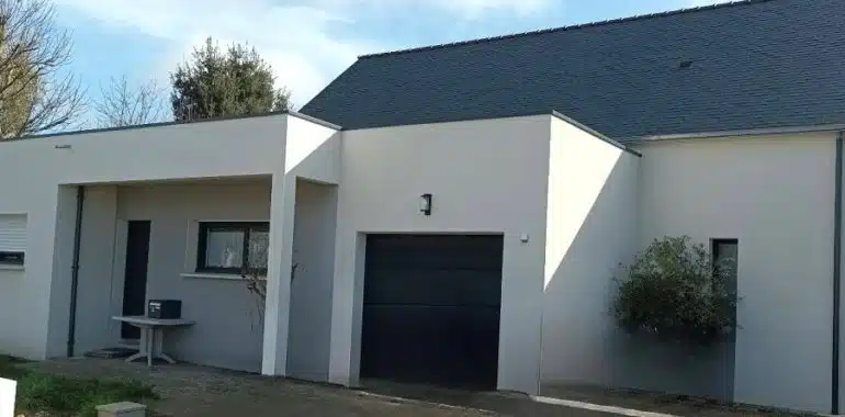 Maison à Plonéour-Lanvern